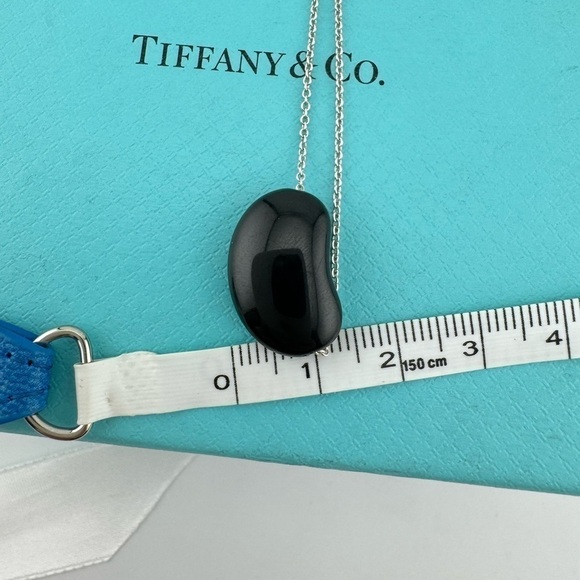 Tiffany & Co. 20mm Black Jade Bean Necklace Elsa Peretti, Sterling Silver 🖤 - Picture 6 of 8